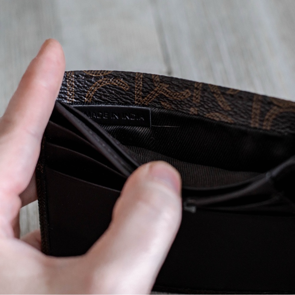 Men's Bifold Wallet in Brown Monogram Pattern - Picture 3 of 3
